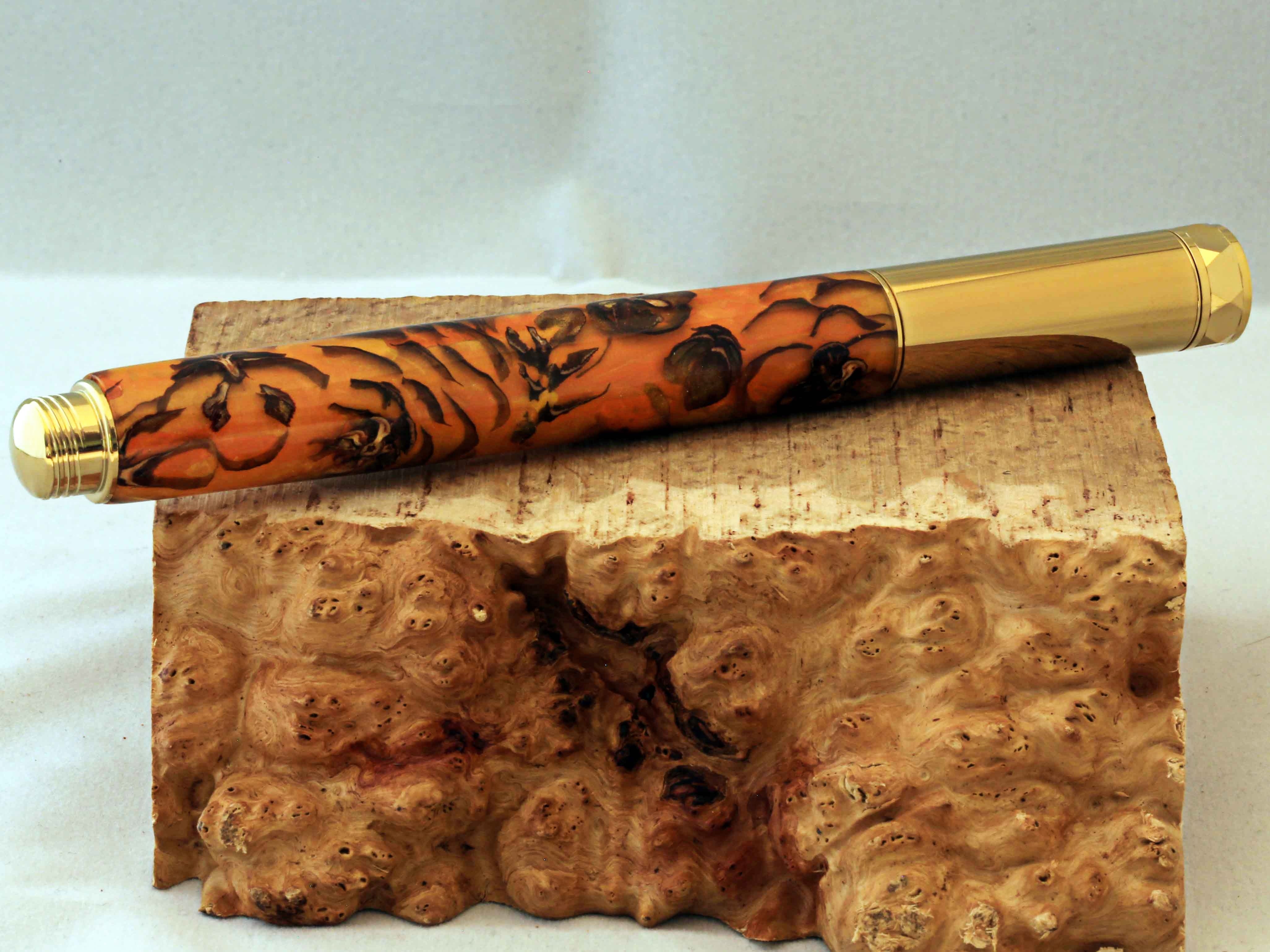 Com Rollerball Postable Mini Pine cone Pens