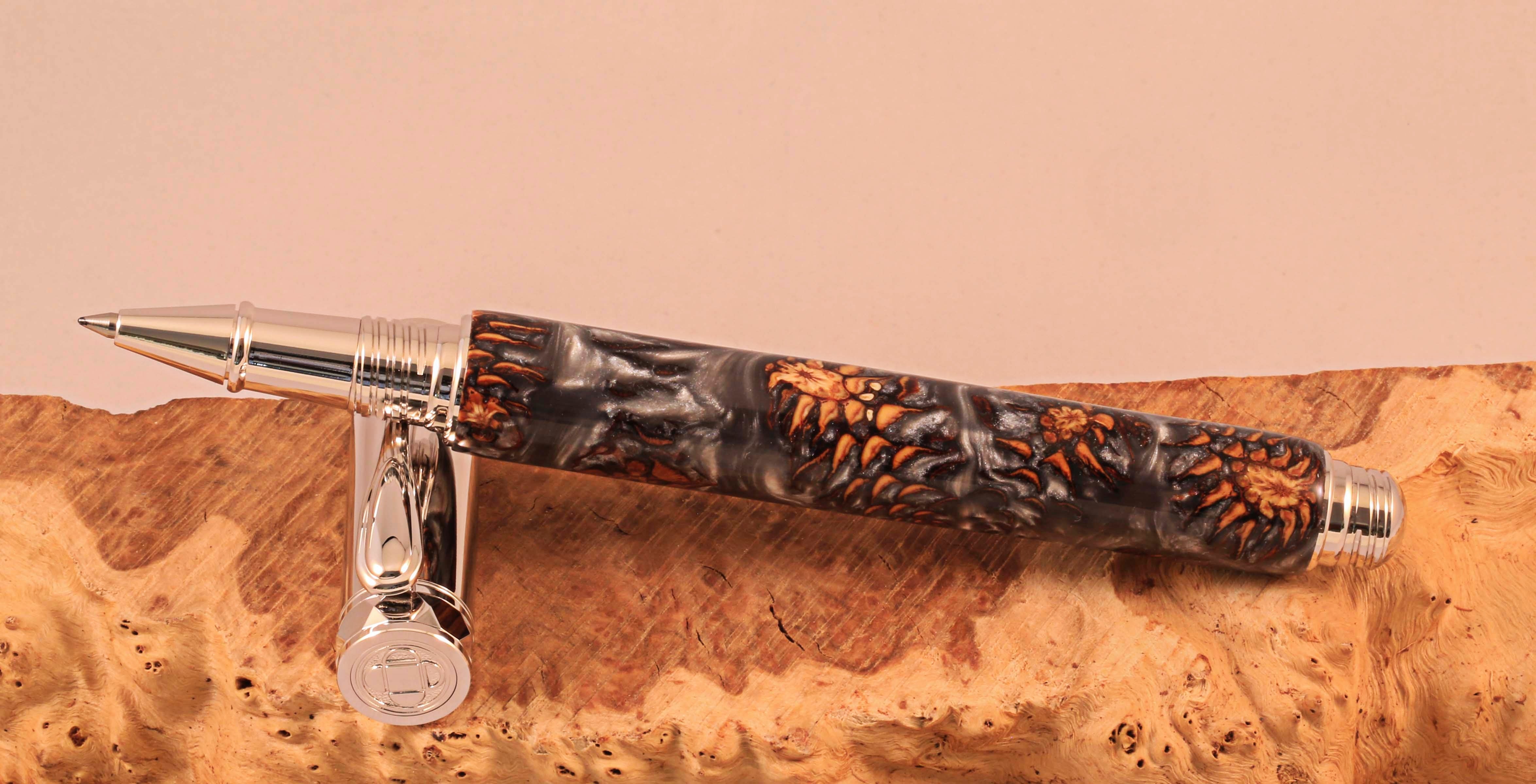 Com Rollerball Postable Mini Pine cone Pens