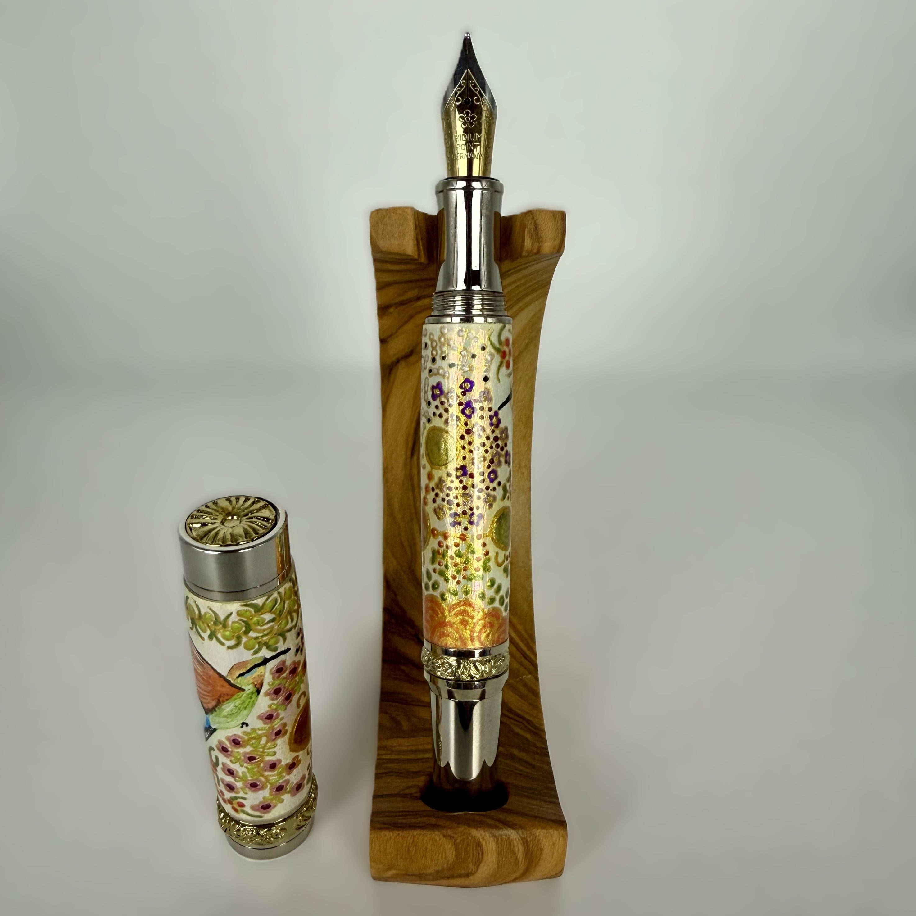 RH Aboriginal Hand painted Art Fountain Pens