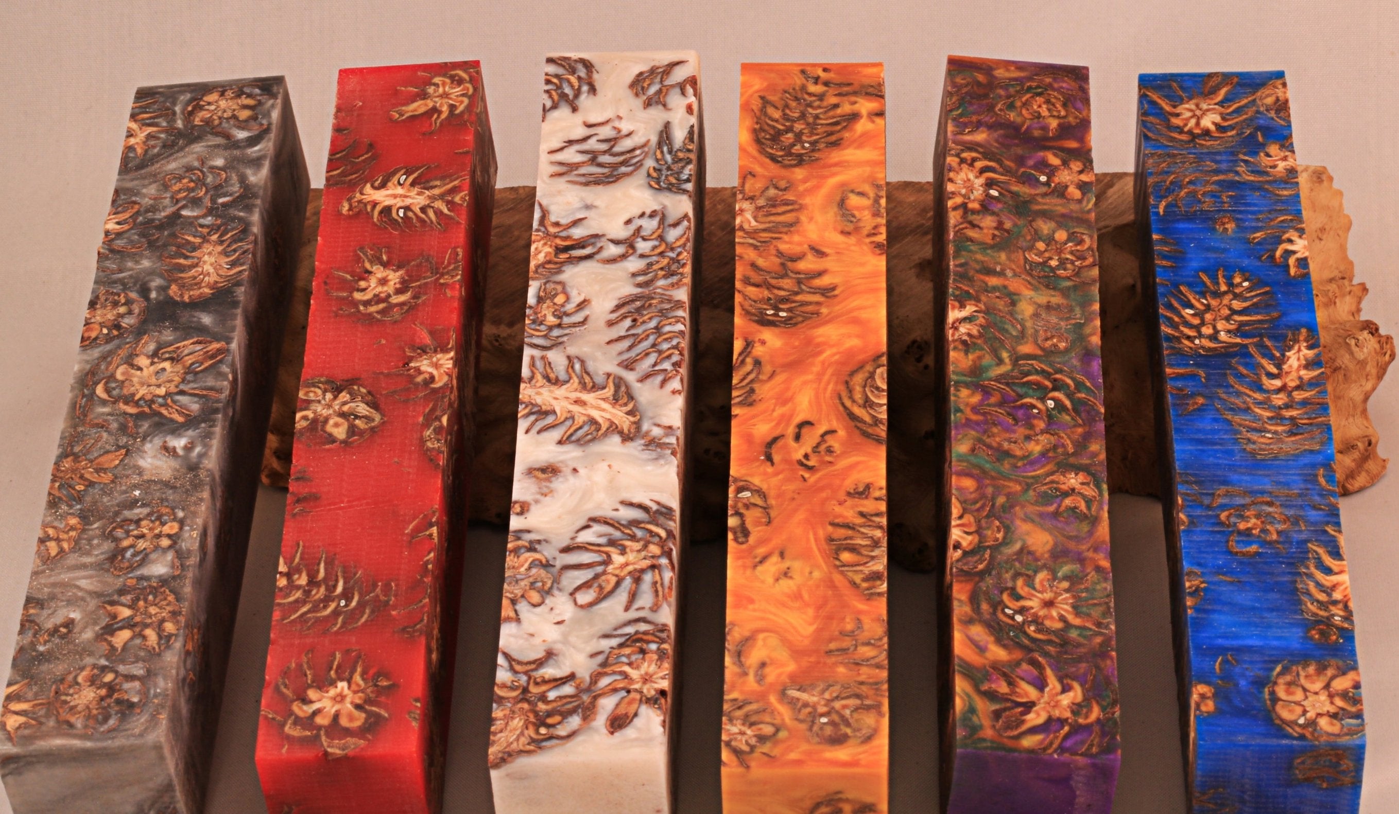 RH Fountain Mini Pine cone Pens
