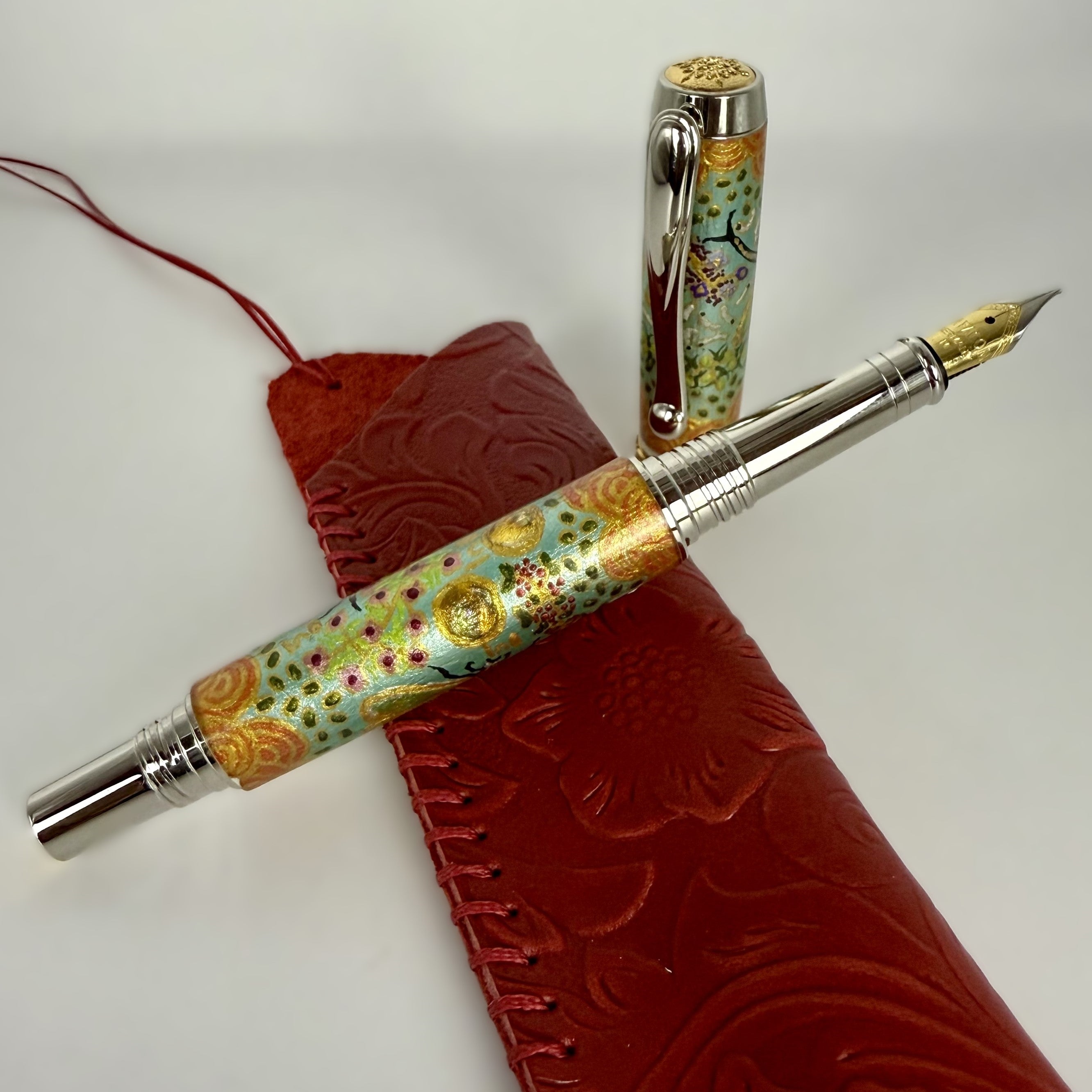 Jr Statesman II Postable Fountain Pen with Hand painted Aboriginal Art