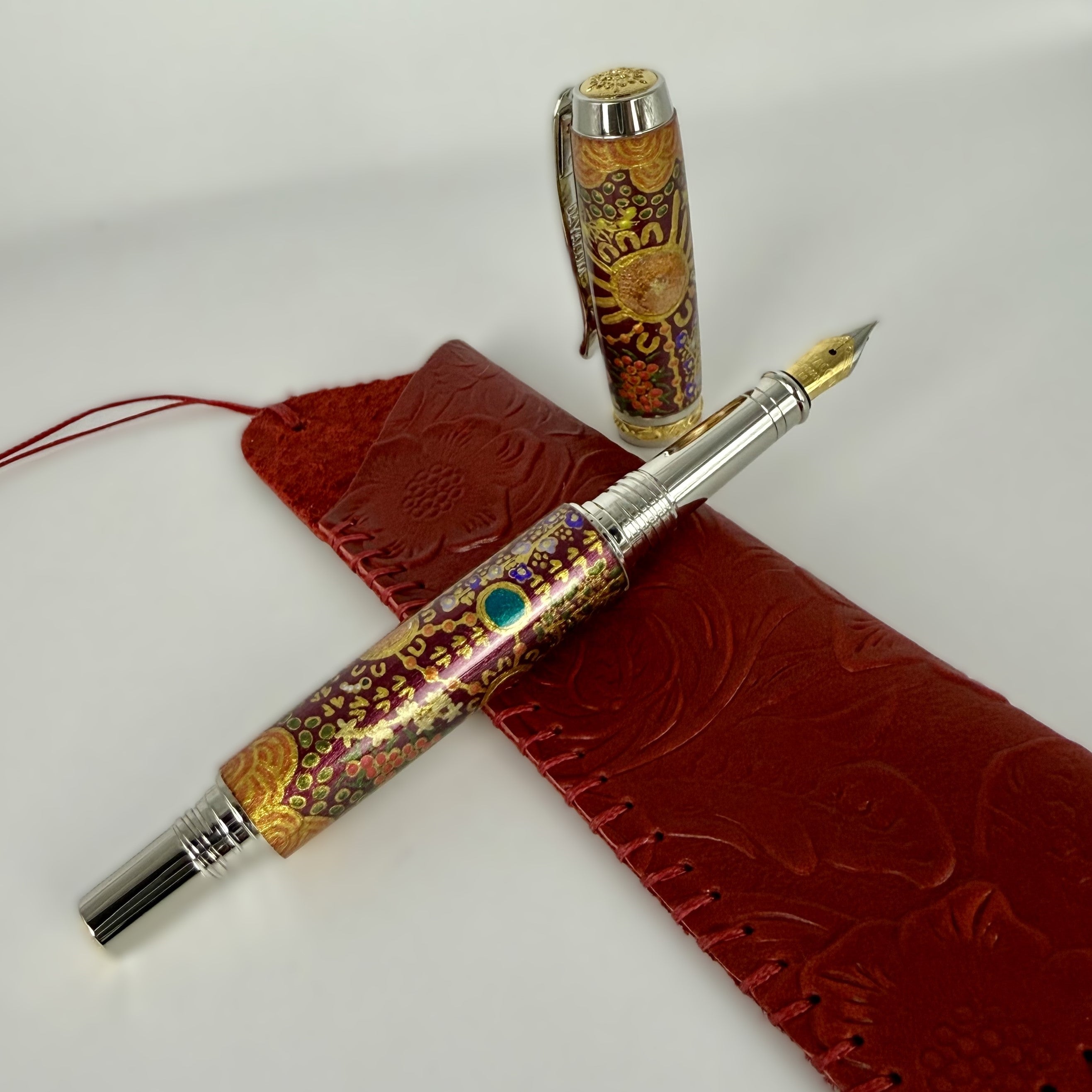 Jr Statesman II Postable Fountain Pen with Hand painted Aboriginal Art