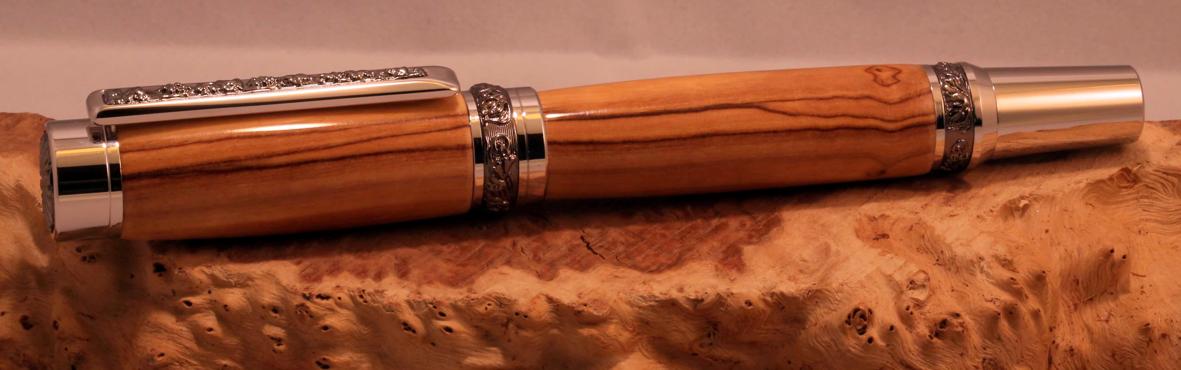 RH Fountain Timber Pens